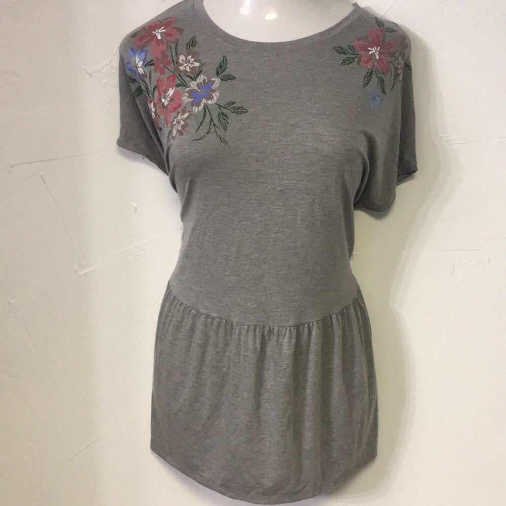 NWT Lane Bryant peplum tee